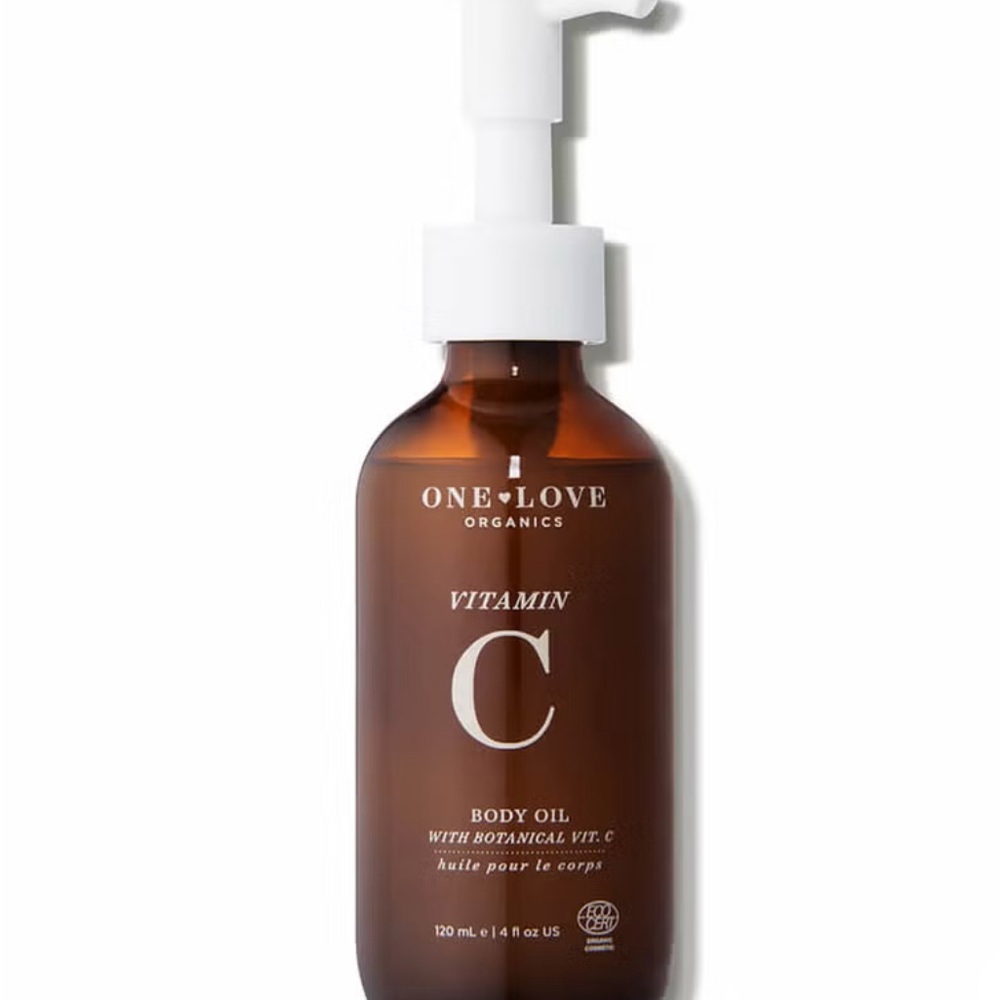 One Love Organics Vitamin C Body Oil Full size 4 Fl oz. New in box
